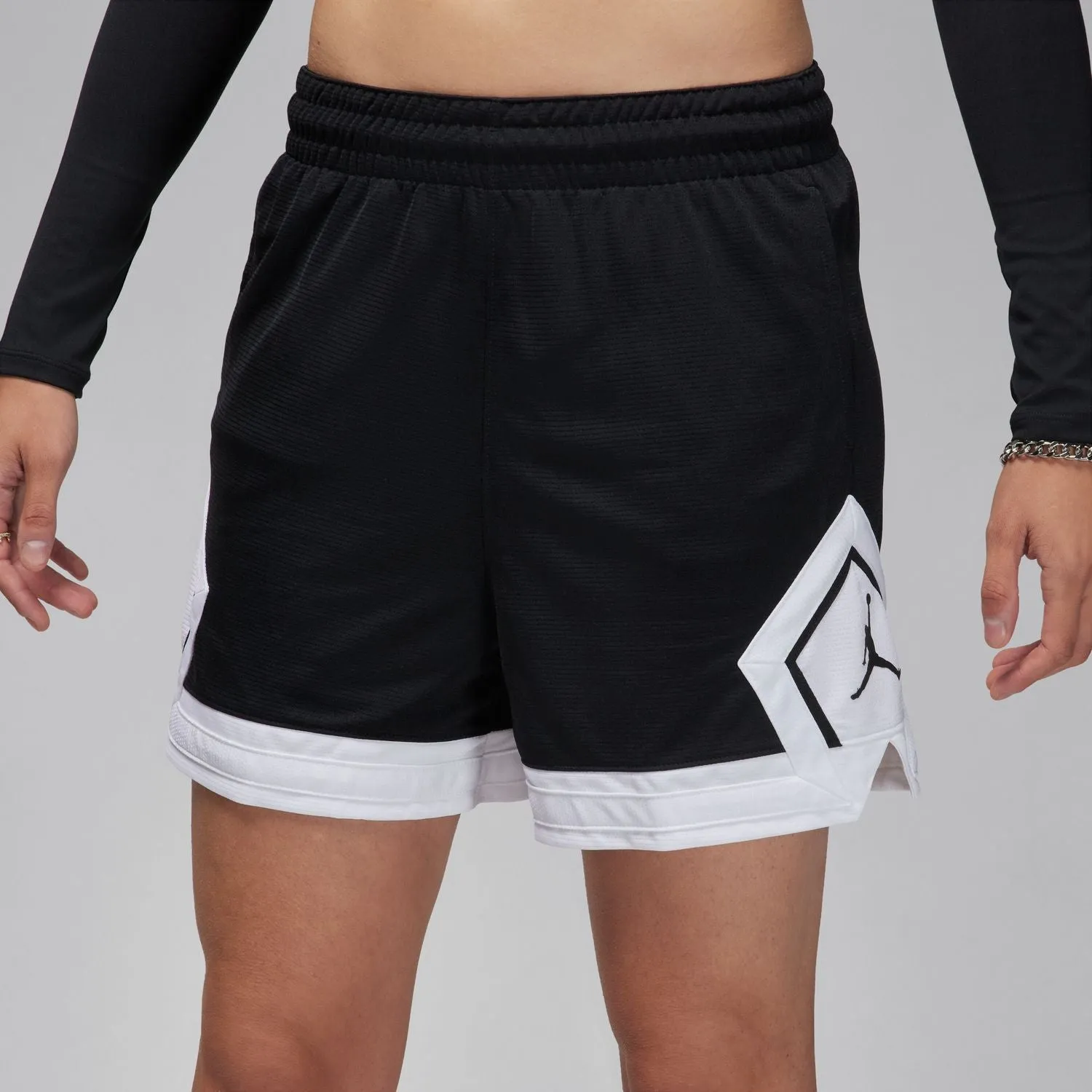 4 Diamond Short - Womens