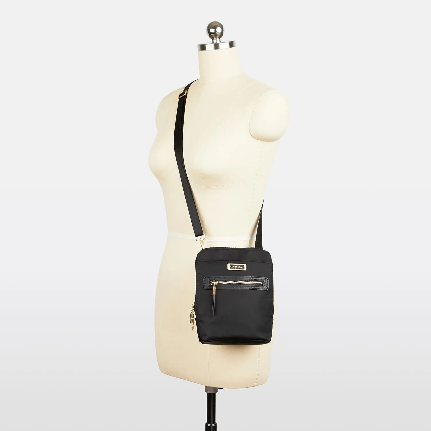 Baggallini Brooke Mini Crossbody Black Nylon