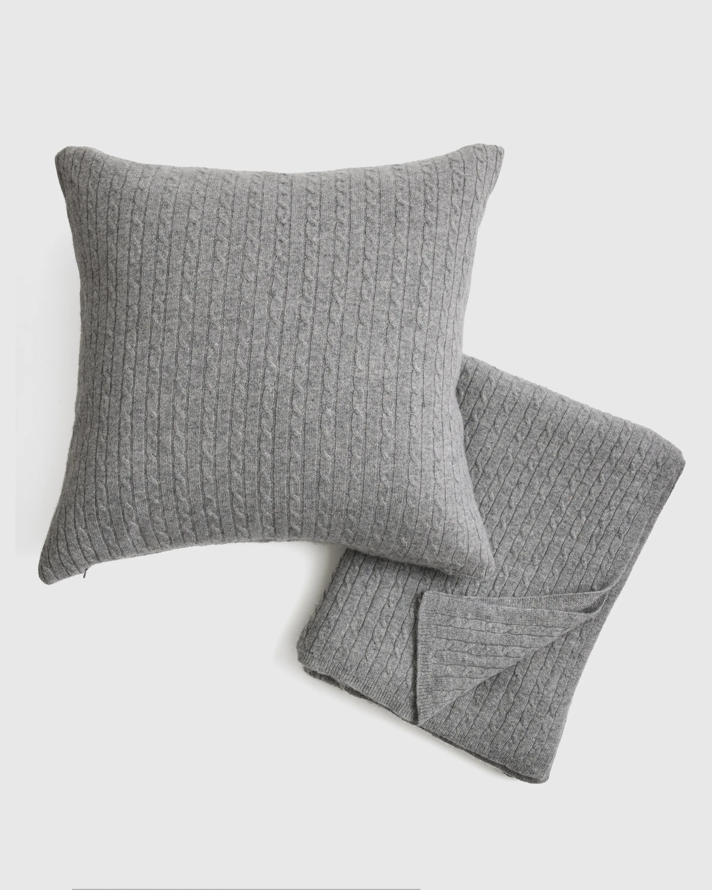 Cable Knit Cashmere Throw & Pillow Cover Set