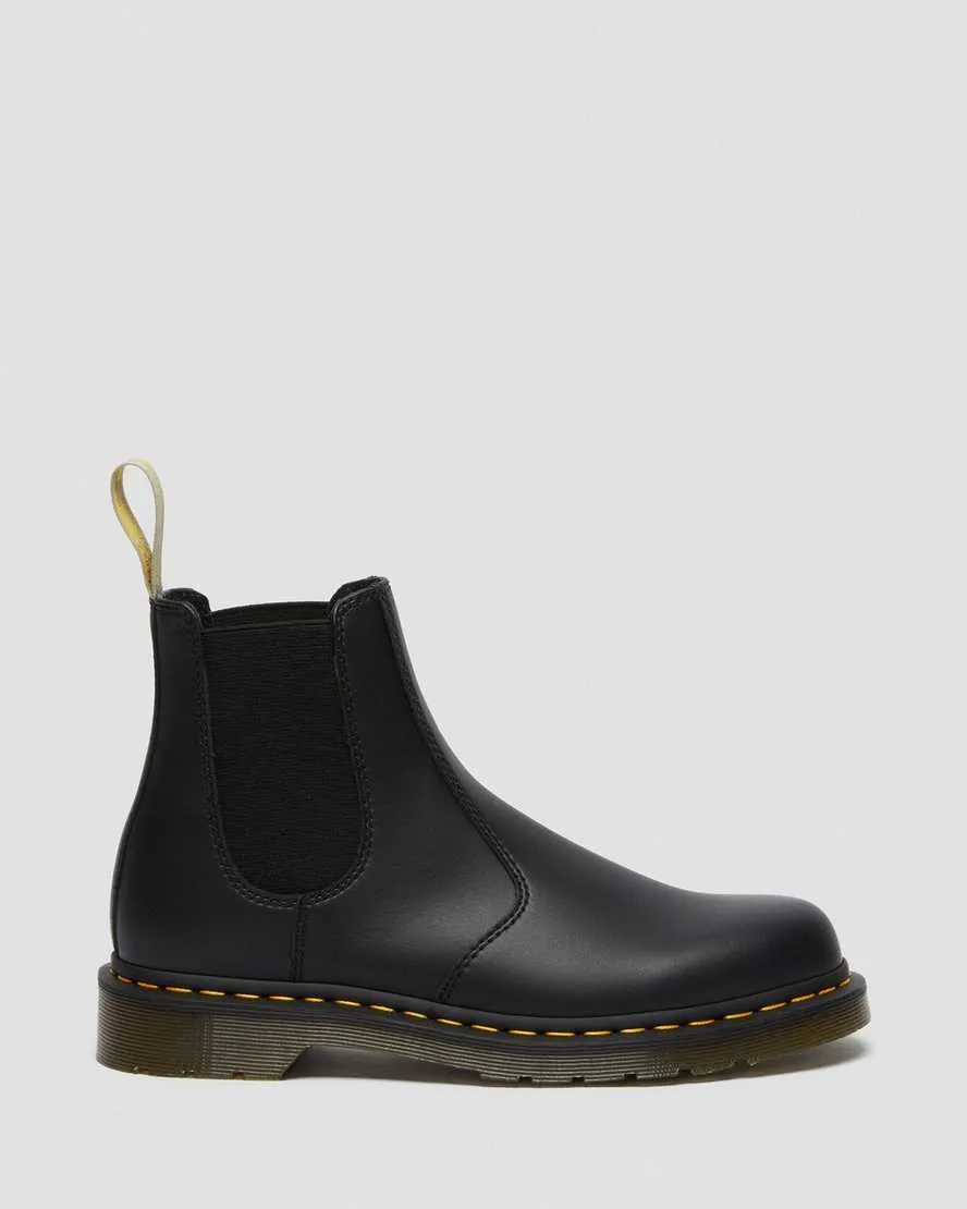 Dr Martens- 2976 Vegan Black Felix Rub Off