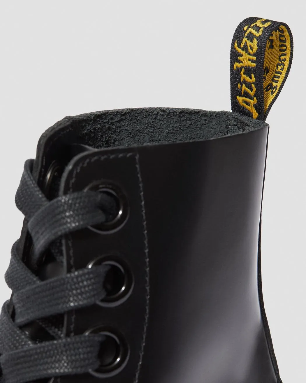 Dr Martens- Molly Black