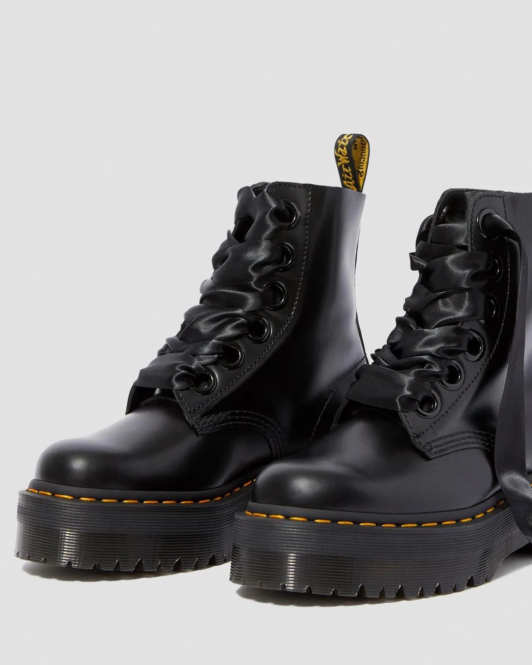 Dr Martens- Molly Black