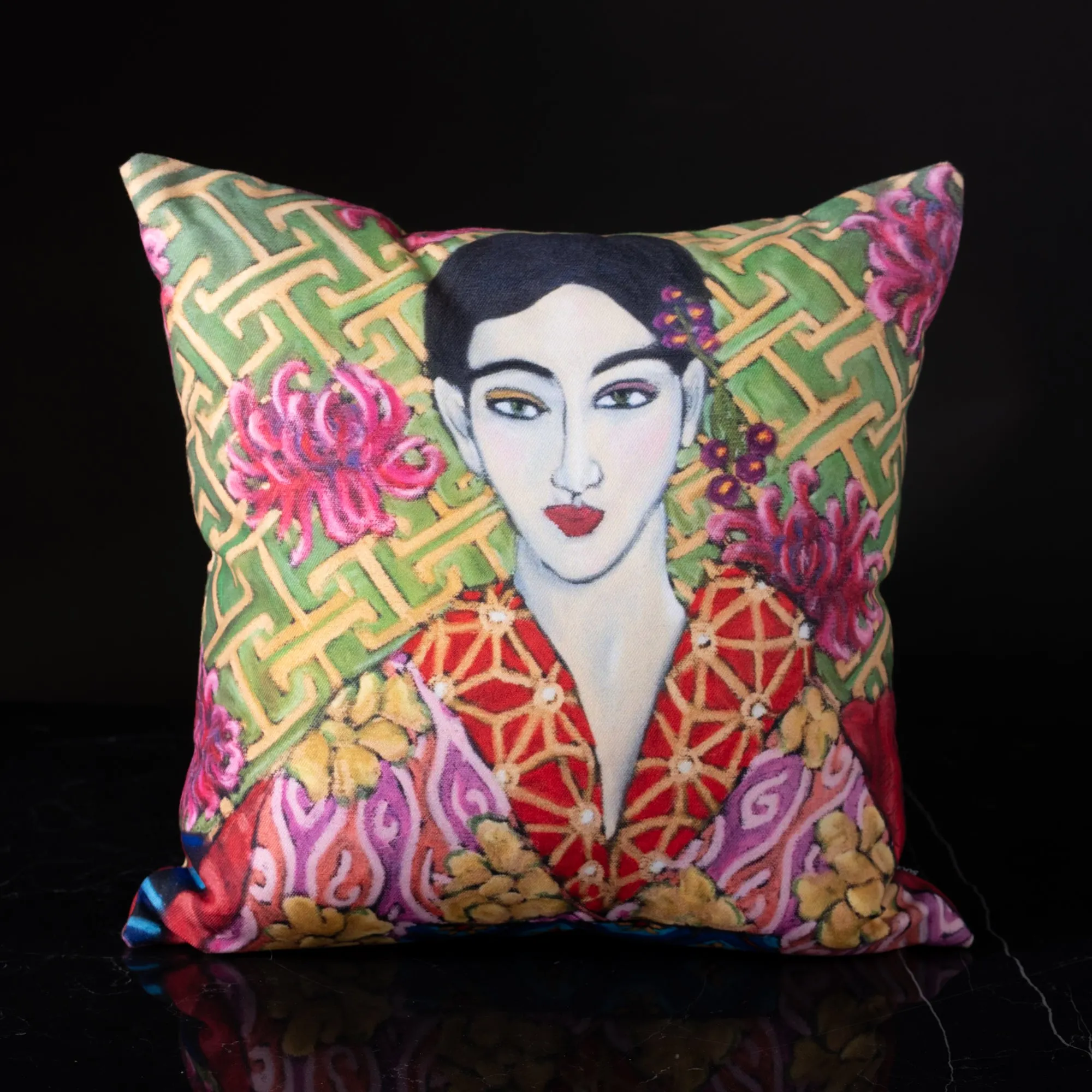 Geisha Pillow