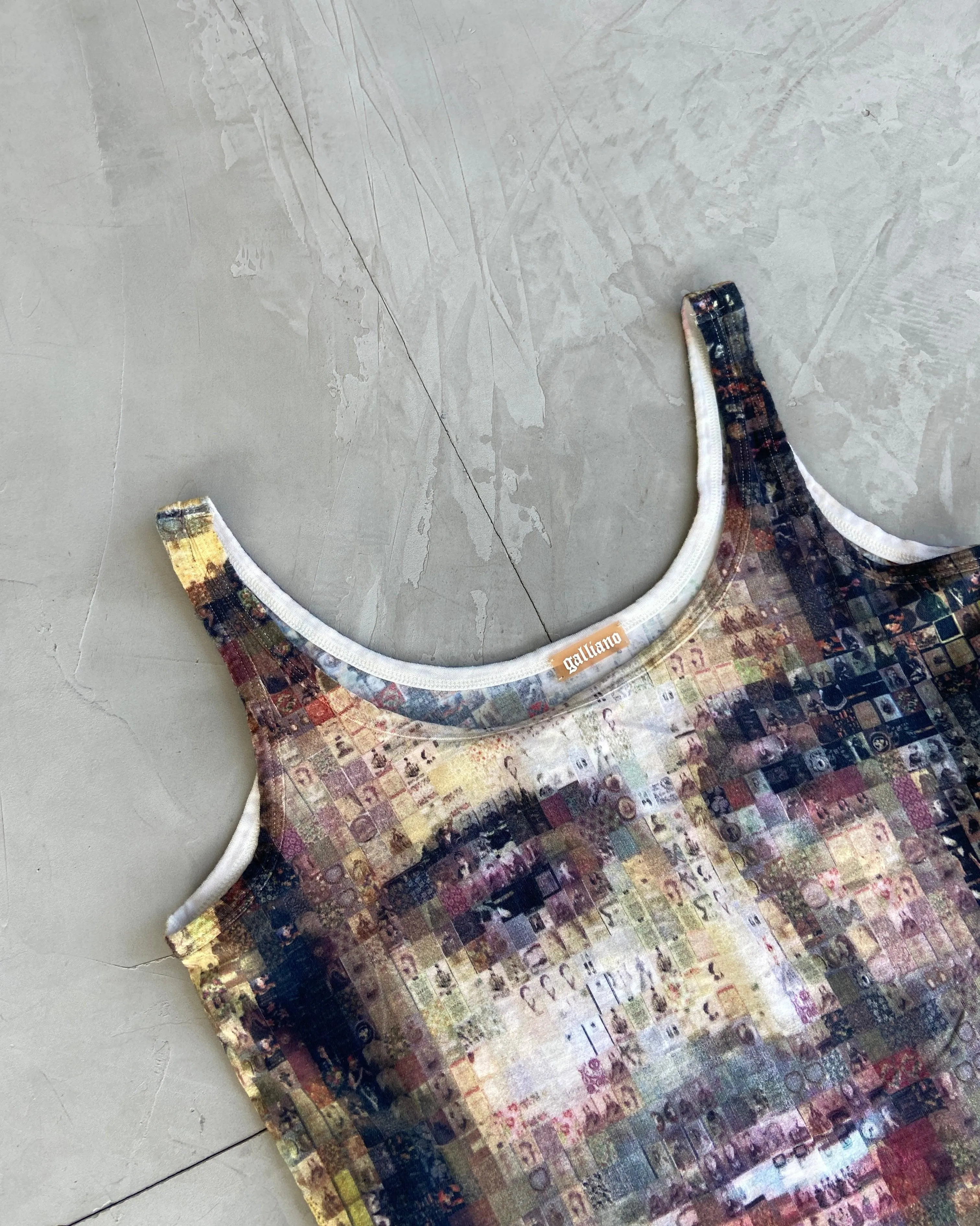 JOHN GALLIANO 'FACES' TANK TOP - M