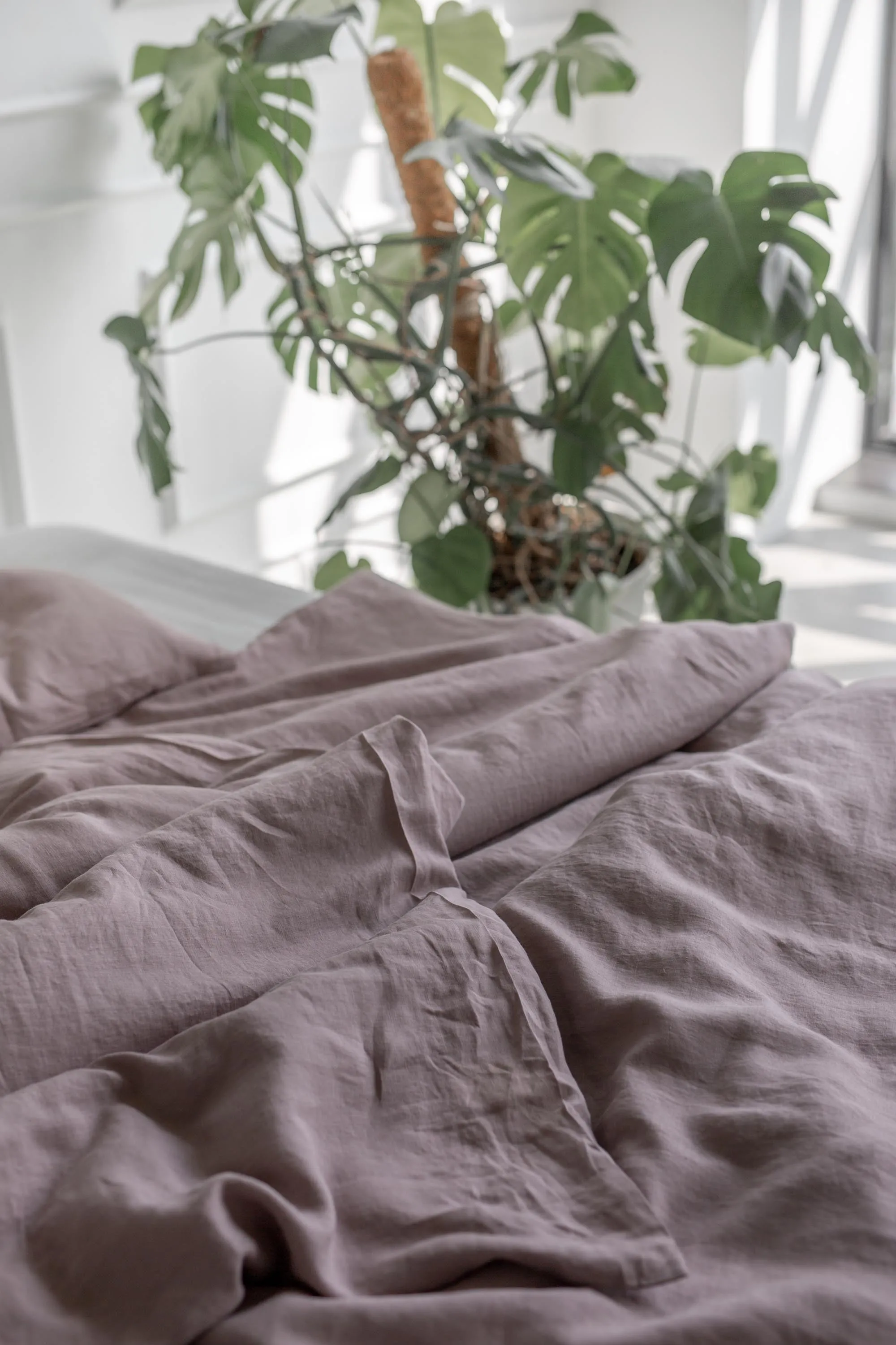 Linen duvet cover in Rosy Brown