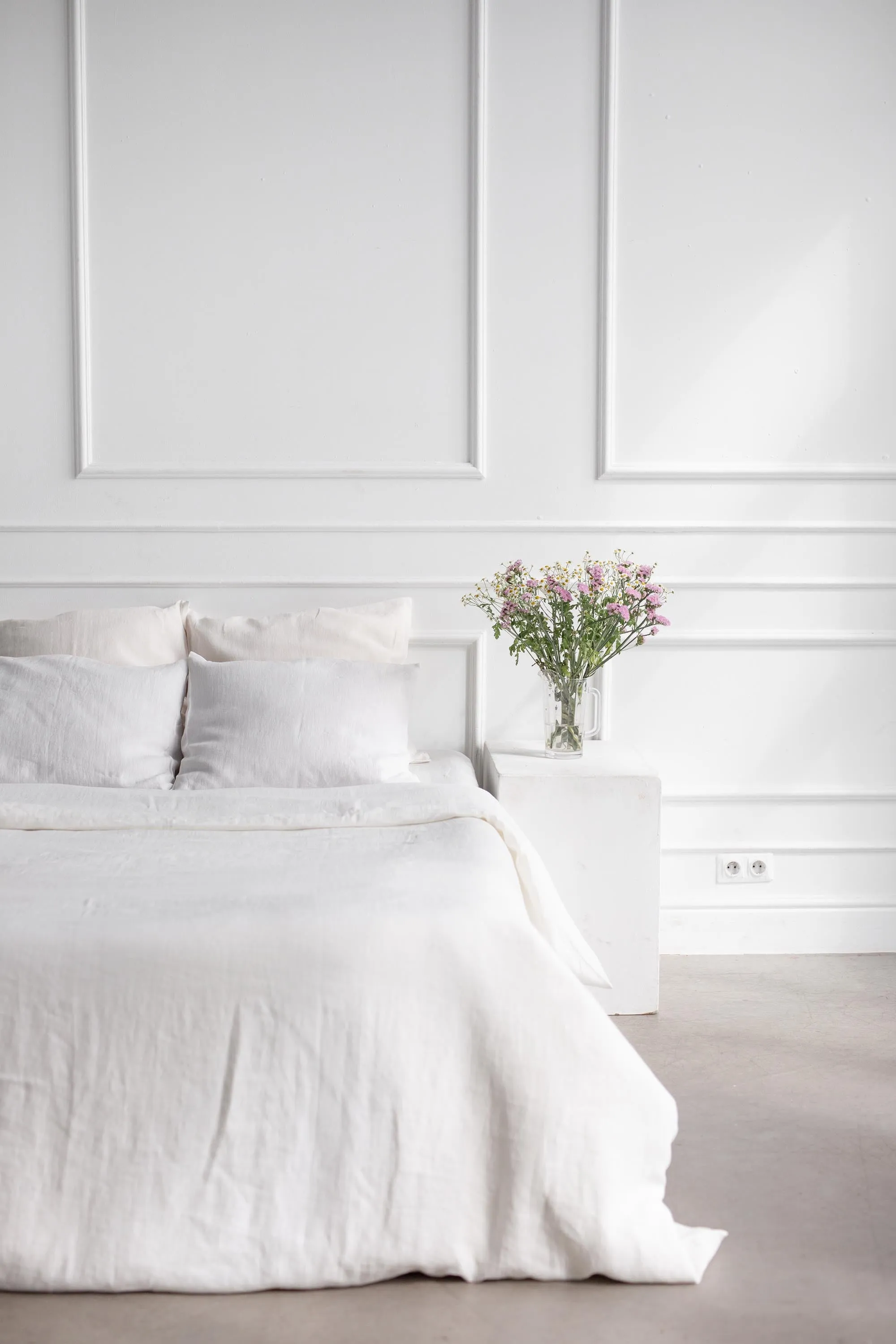 Linen duvet cover in White