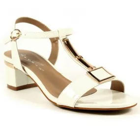 Lunar  Womens Blaze White T-Bar Patent Sandals JLH950 WT