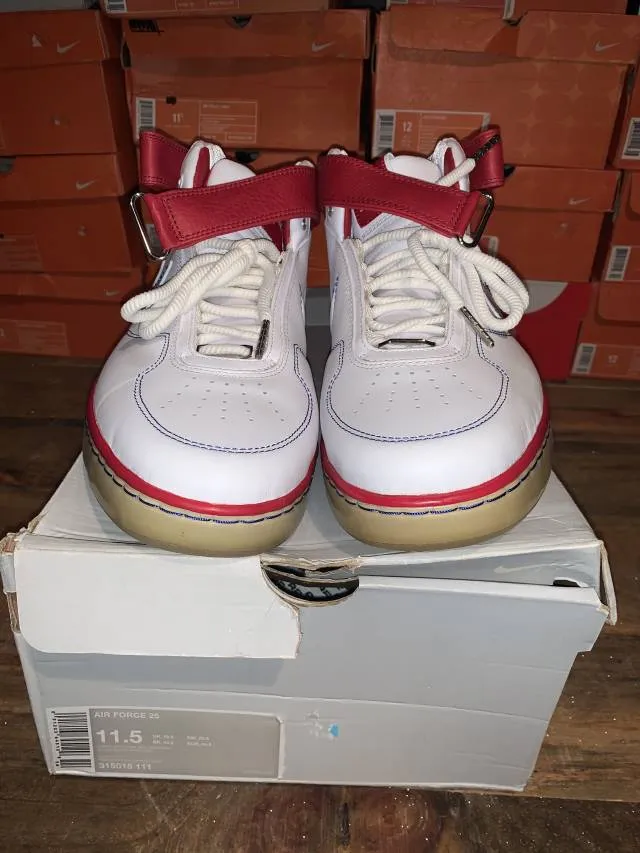 NIKE AIR FORCE 25 WHITE RED SIZE 11.5