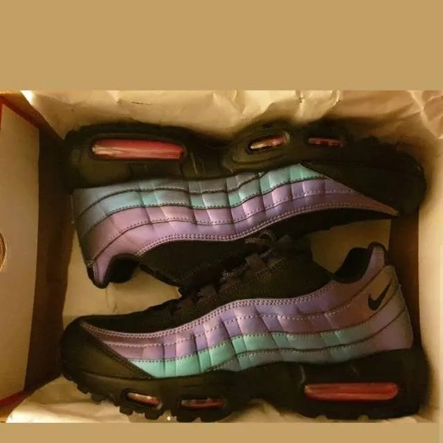 Nike Air Max 95 Throwback Future