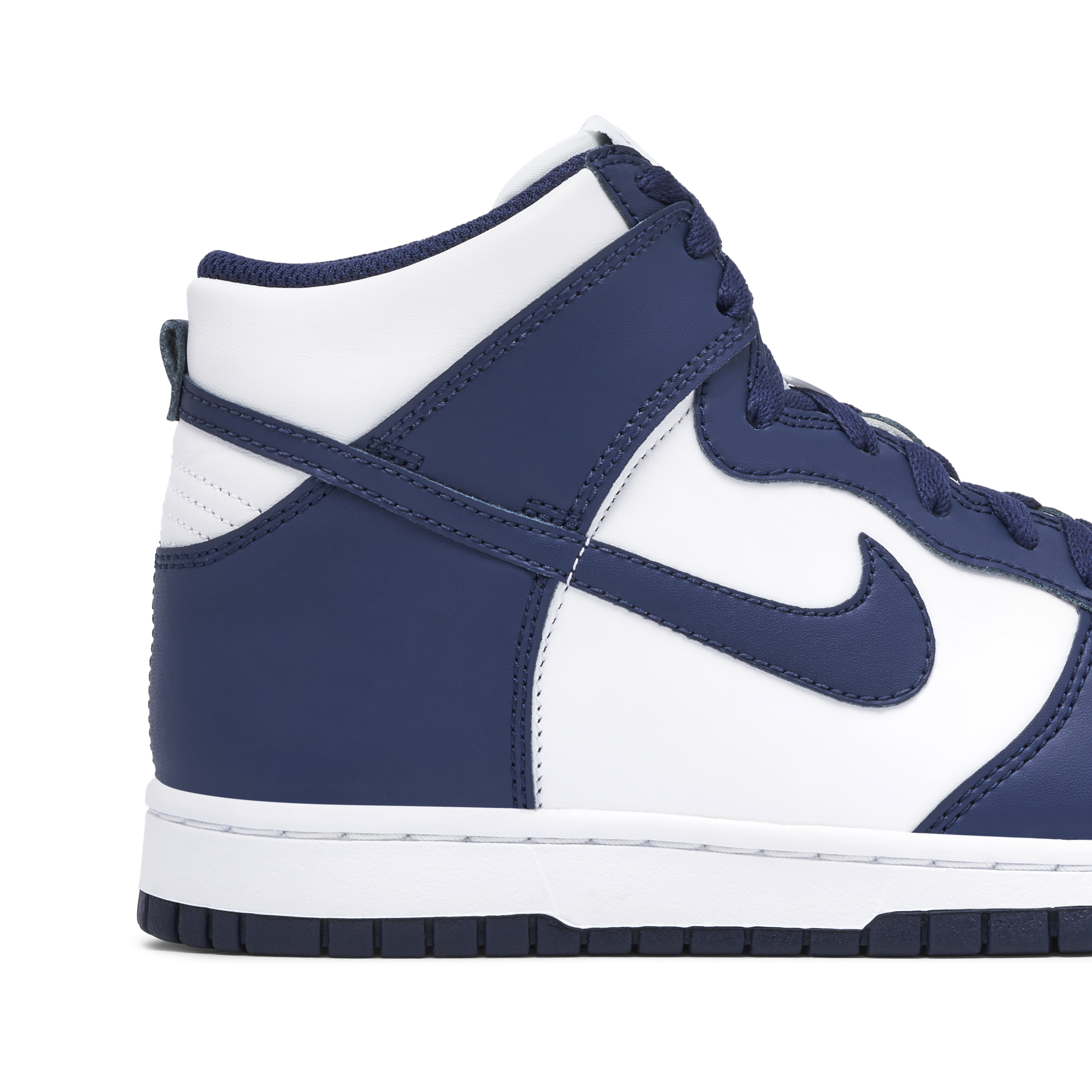 Nike Dunk High Midnight Navy GS | DB2179-104 | Laced