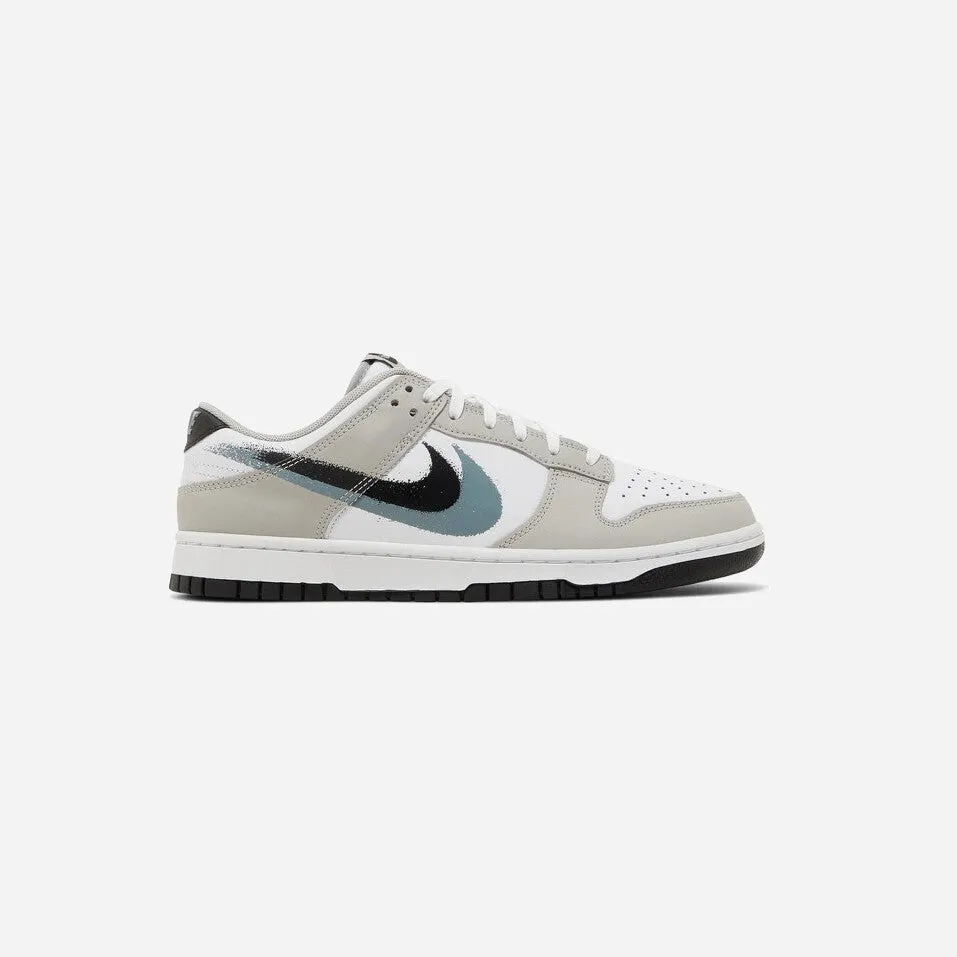 NIKE  NIKE DUNK LOW STENCIL SWOOSH