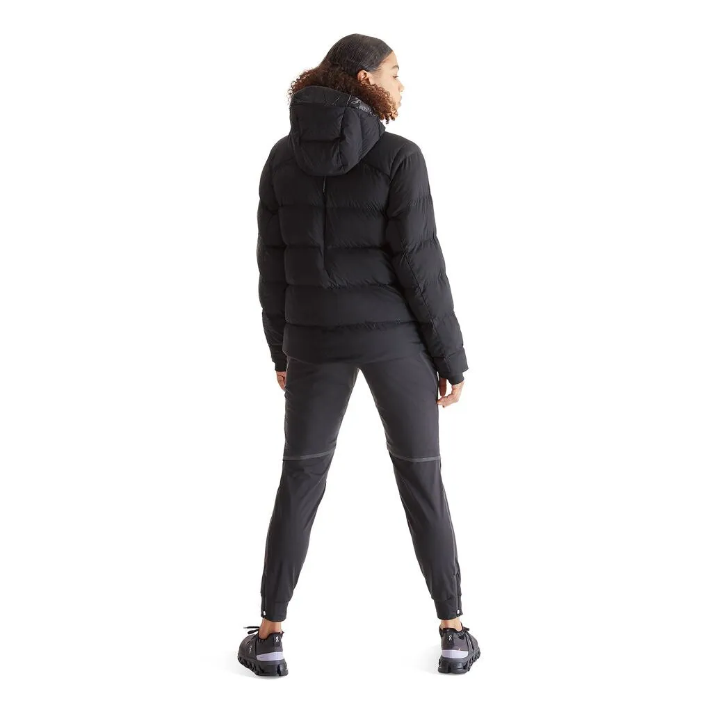 On Women's Challenger Jacket Black