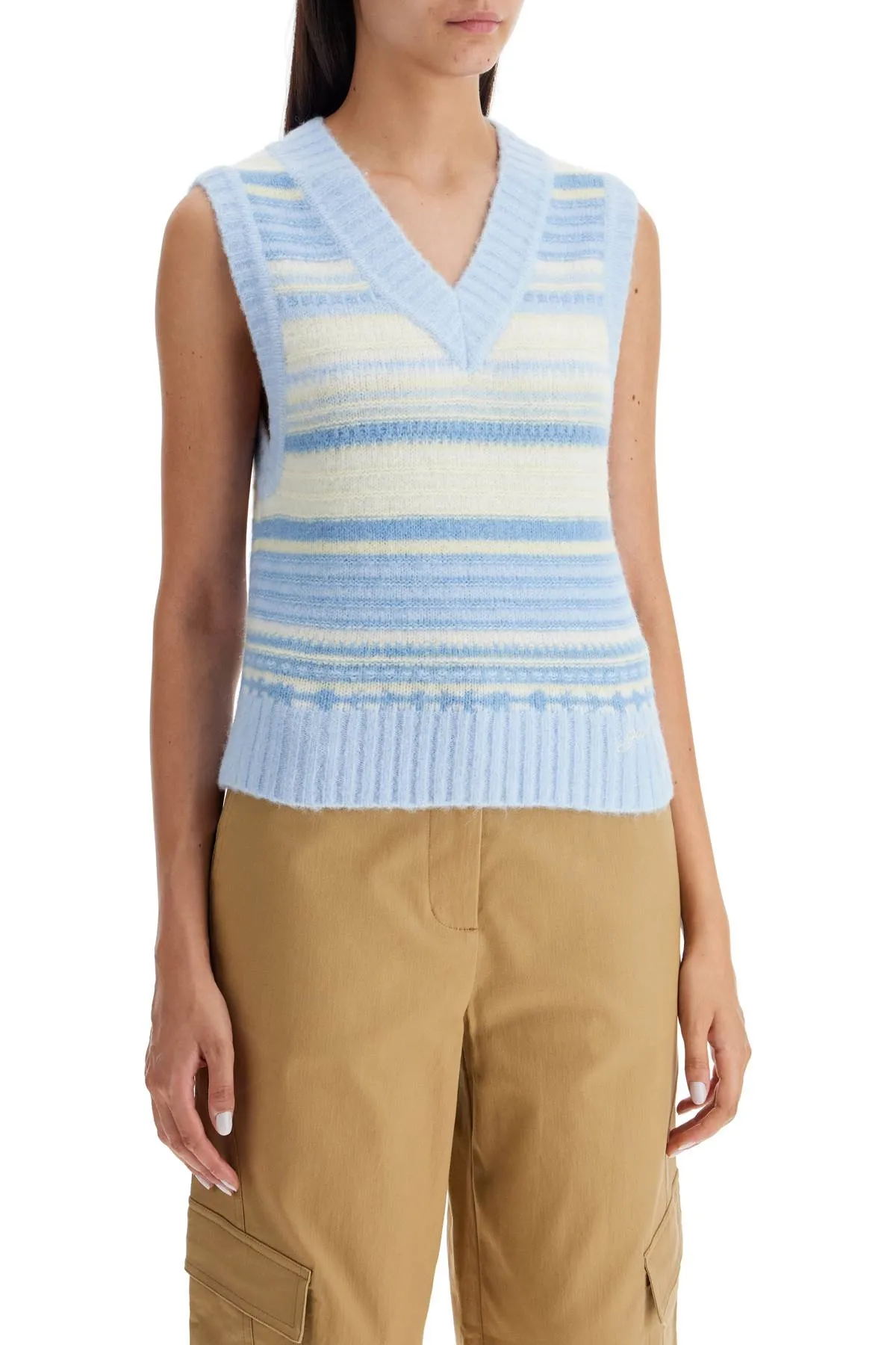 soft striped knit vest with a comfortable K2258 SKYWAY