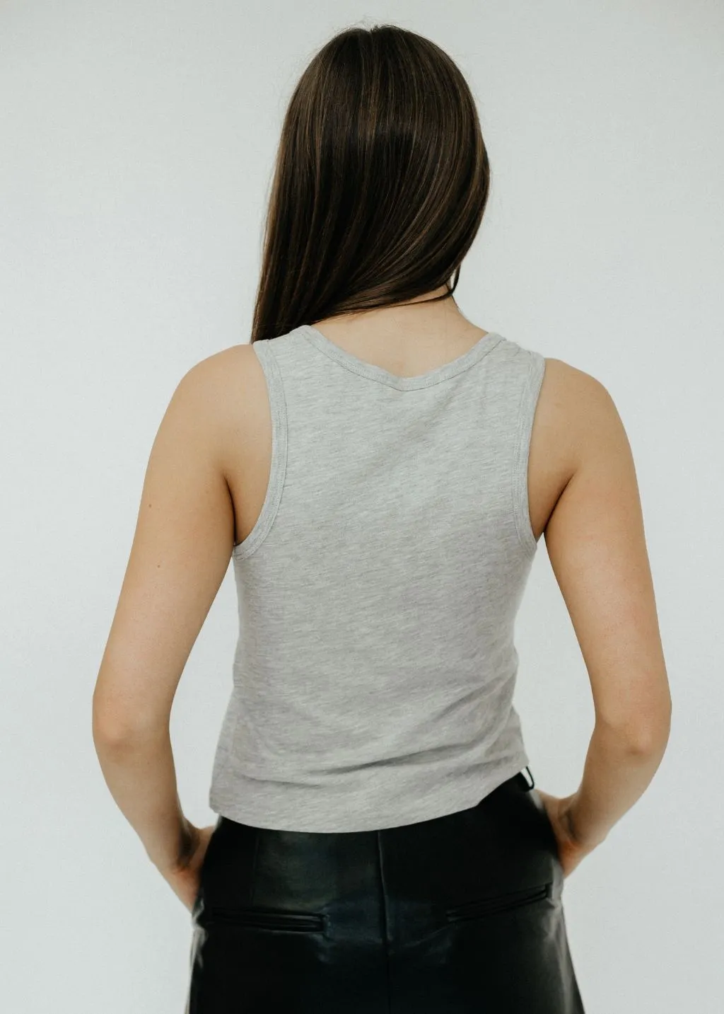 terne Fitted Tank in Heather Grey