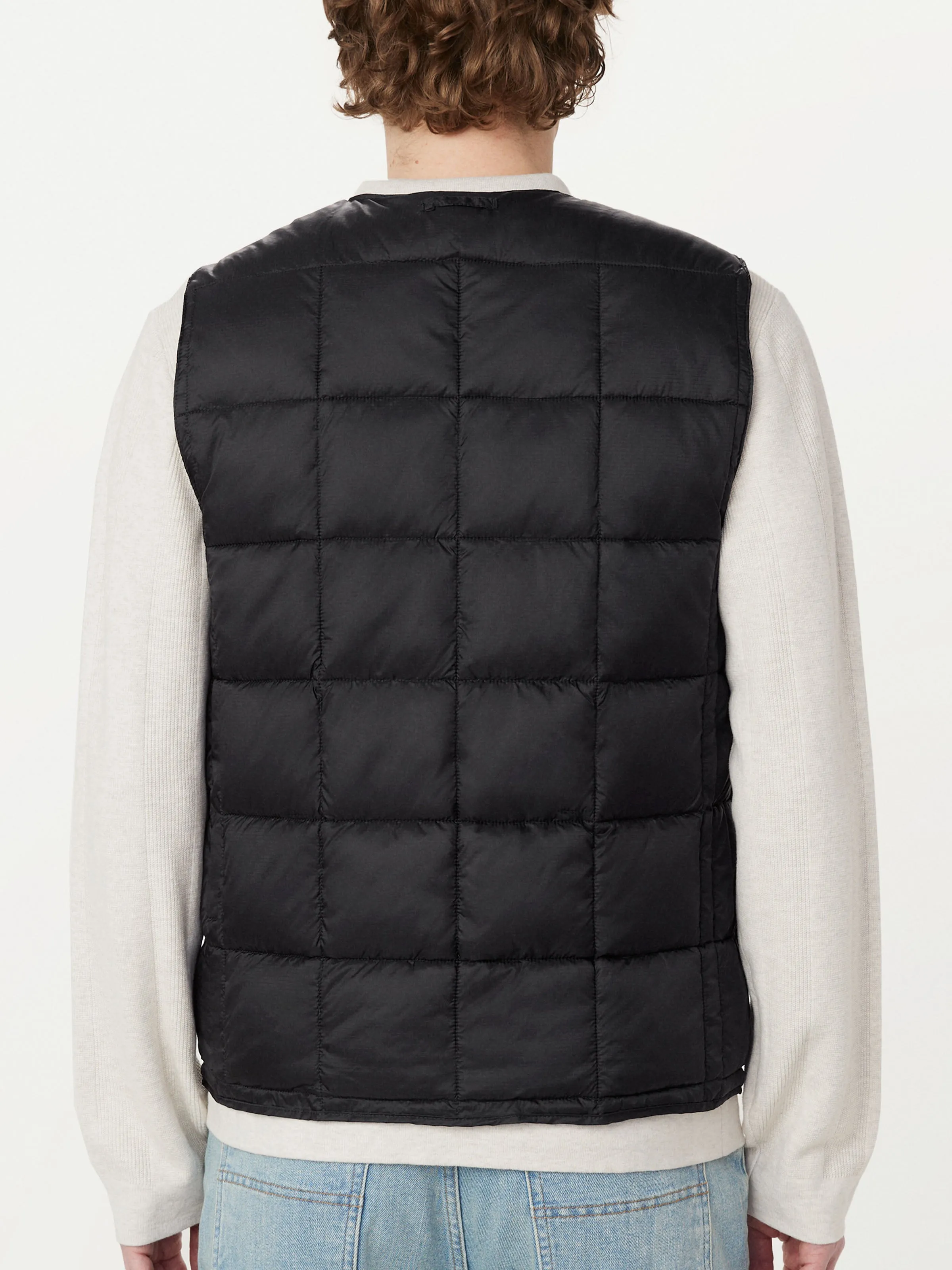 The Aero Packable Vest in Black