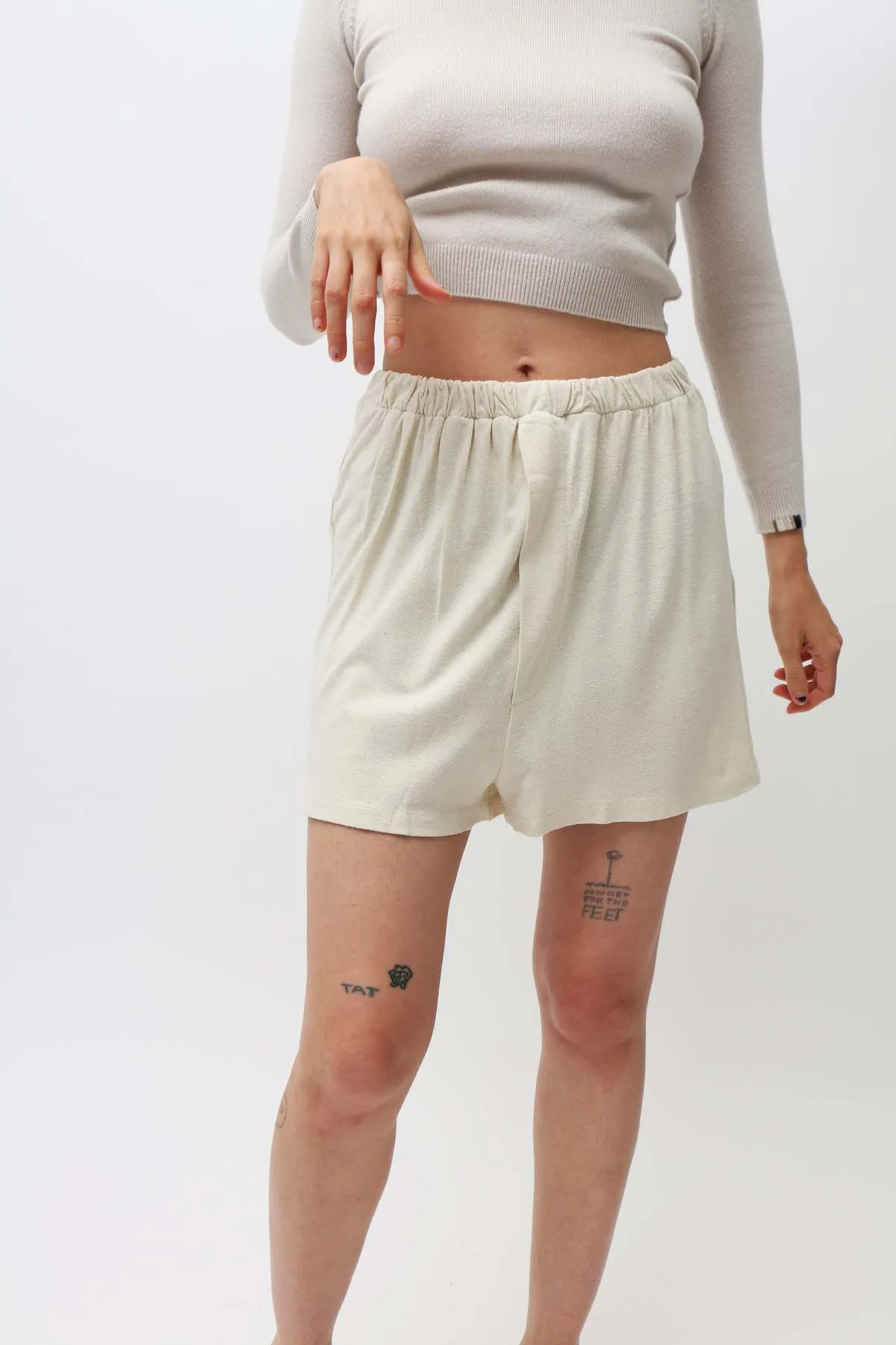 Undyed Domond Short - White