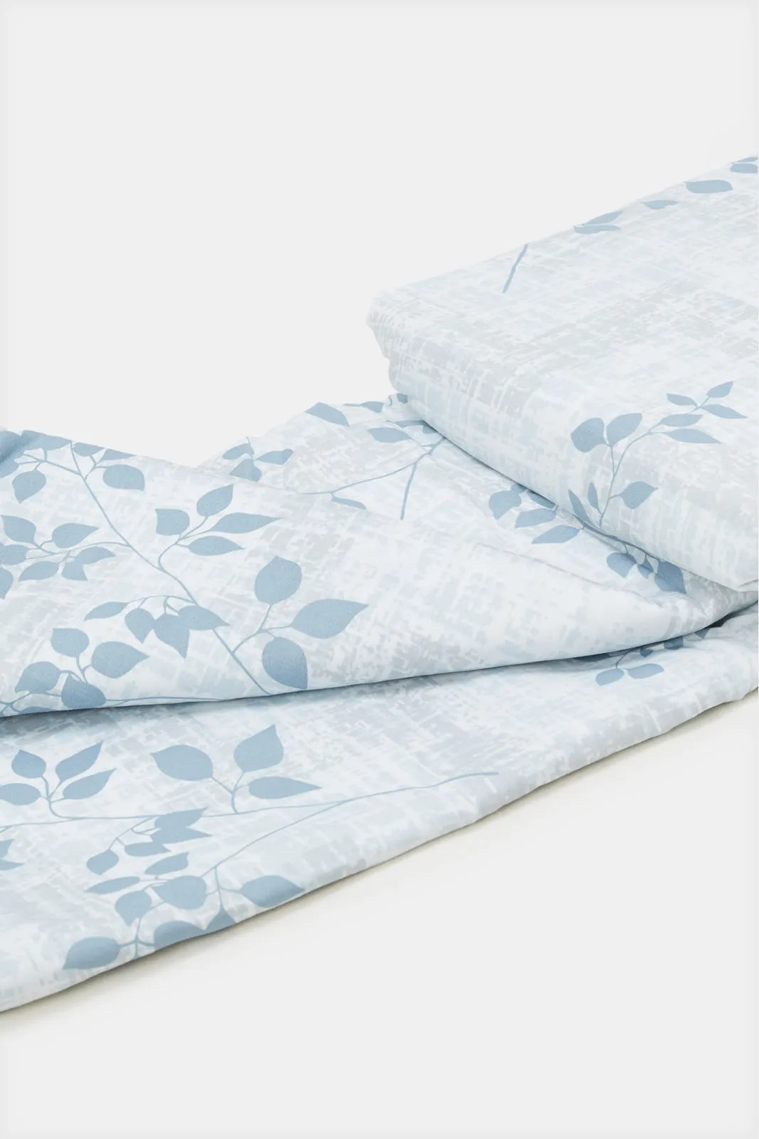 White And Blue  Printed Duvet Cover Set (King Size)